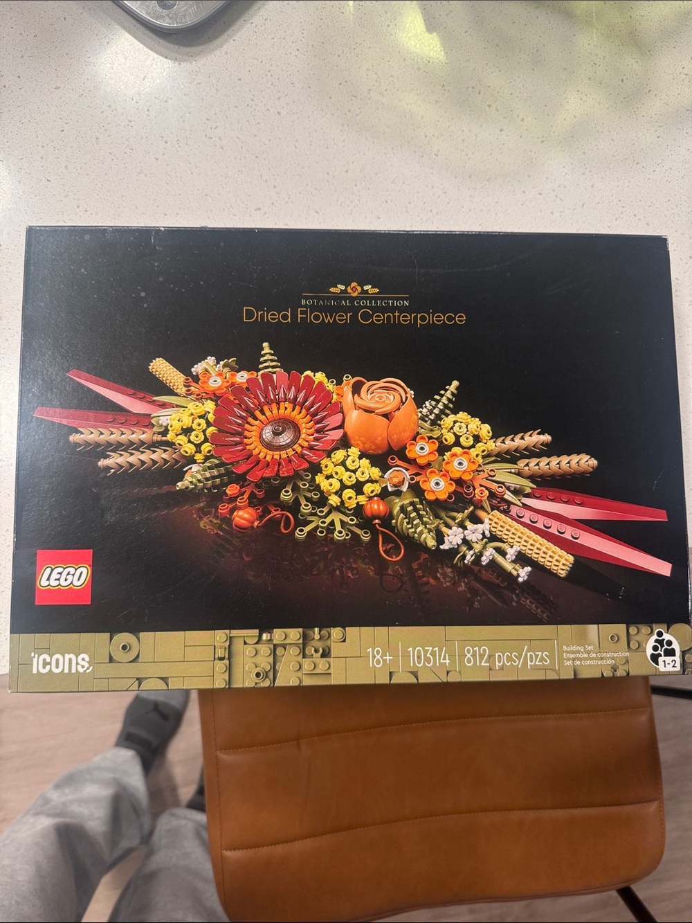NEW IN BOX Lego Icons Dried Flower Centerpiece